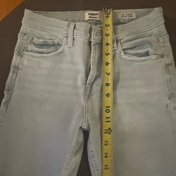 Kensie Size 4/27 Skinny High Rise Distressed Light Blue Jeans - No Hem. Euc - Picture 4 of 10